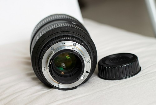 Nikon 70mm 2 - 28-70mm, ed