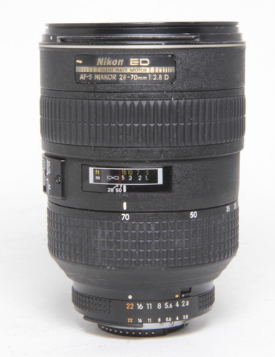 Nikon 70mm 8 - 28-70mm, f2.8